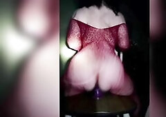 Rock pawg riding her vibrator to an climax in her recent underware