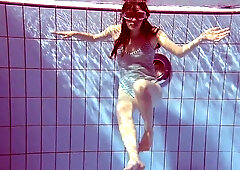 Stupefying miss at brunette sex