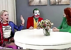 Joker indecent anal drilled Harley Queen and Poison Ivy FLX025P01