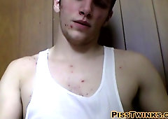 PEE LADS - Stellar Eddy Lake urinates on himself before solo getting off