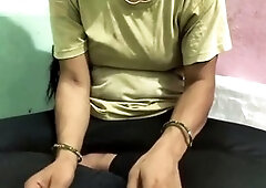 Hot mature teacher gets down and dirty in biology class