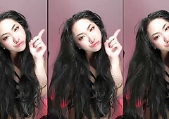 Amateur asian masturbates