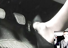 In this episode u'll watch me driving in my super hot pattent grey pumps on my hosed feet, u'll be able to admire me arching my feet whilst 