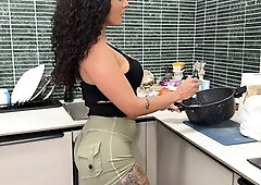 I Screw My Girlfriend Against the Kitchen Counter Whilst That babe Makes Me Dinner - Milla Ferrazo