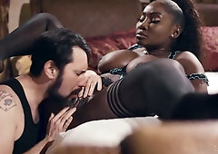 Real Estate Saleswoman Gets Screwed With Osa Lovely