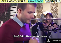 Vendor Bella Rolland Has With Client Lexi Lunas Bff - French Subtitles