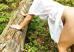 Married mother I'd like to fuck lagged behind the tourist group and was banged right on the forest path.