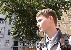 Hunt4k. seasoned hunter gives cash to skimpy couple and pounds