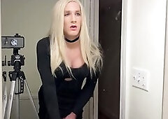 Hawt Crossdresser Gets Drilled By Spunk fountain Sex tool