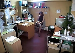 Candid girl masturbates pussy