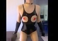 This latex TS domina will make you suffer