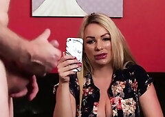 Bigtitted hortny voyeur tempting wanker