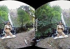 Amateur Yanks Tasty Luscious Teases Her Clit