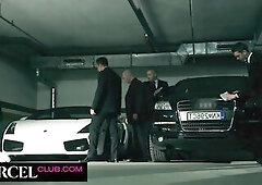 Hawt brunette hair takes care of his colleague