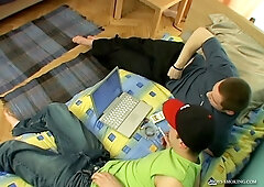 Straight Buddies Smoke Sex! - Straight Buddies Smoke Sex! - Boys-Smoking