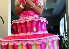 busty blonde babe natural boobs big breasted babe di